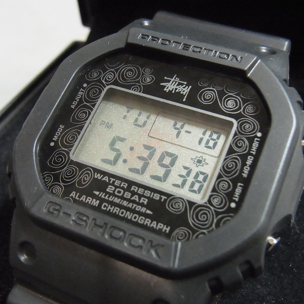 G-SHOCK×STUSSY 3rdコラボモデル 25周年記念 スクエア型 DW-5000ST-1JR ...